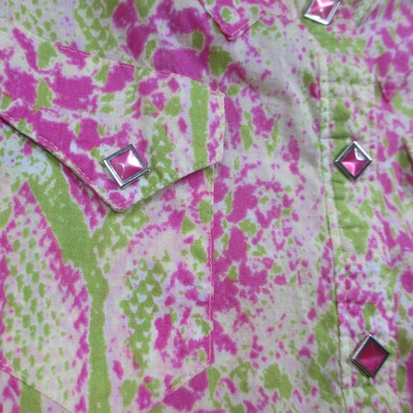Ariat Women’s Size L Long Sleeve Pink Pearl Snap Western Shirt Pink/Green - Picture 4 of 10